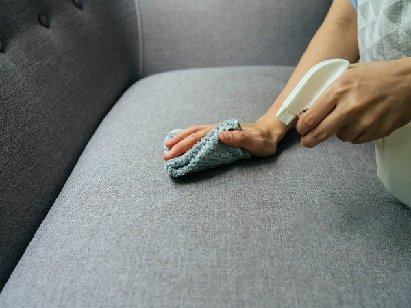 How To Clean Sofa At Home